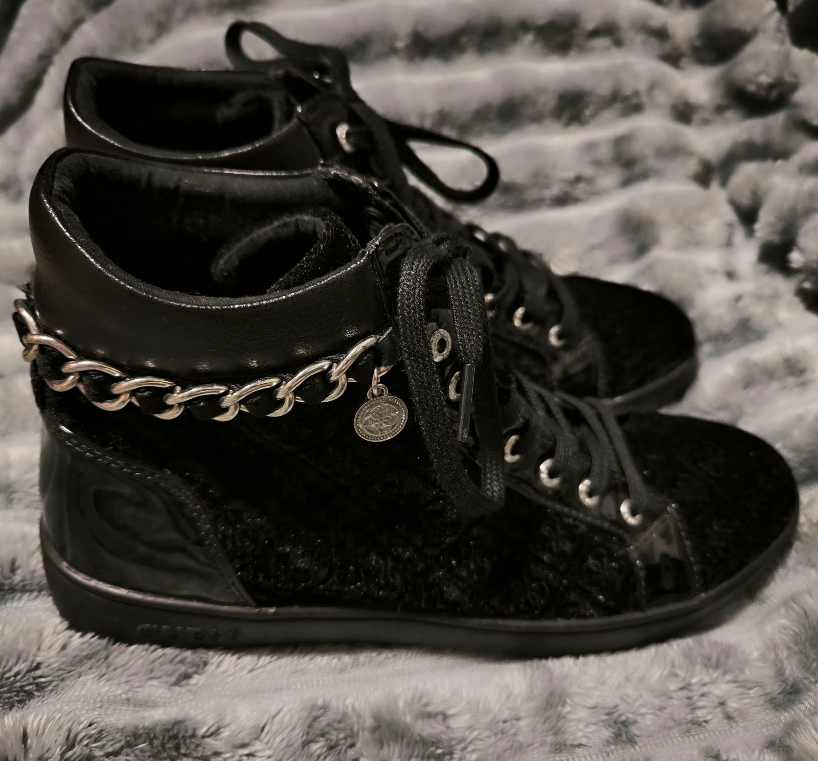 Zapatillas Guess